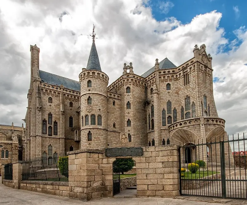 Palacio de Gaudí, Astorga — Fotos de León